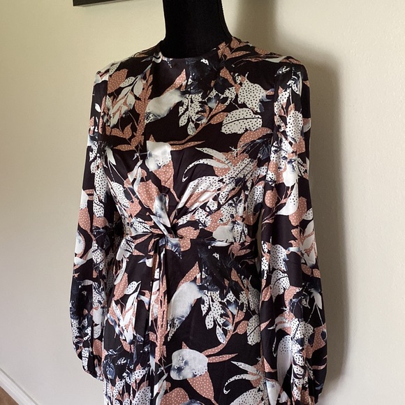 Neon Blush long sleeves dress - Picture 6 of 10